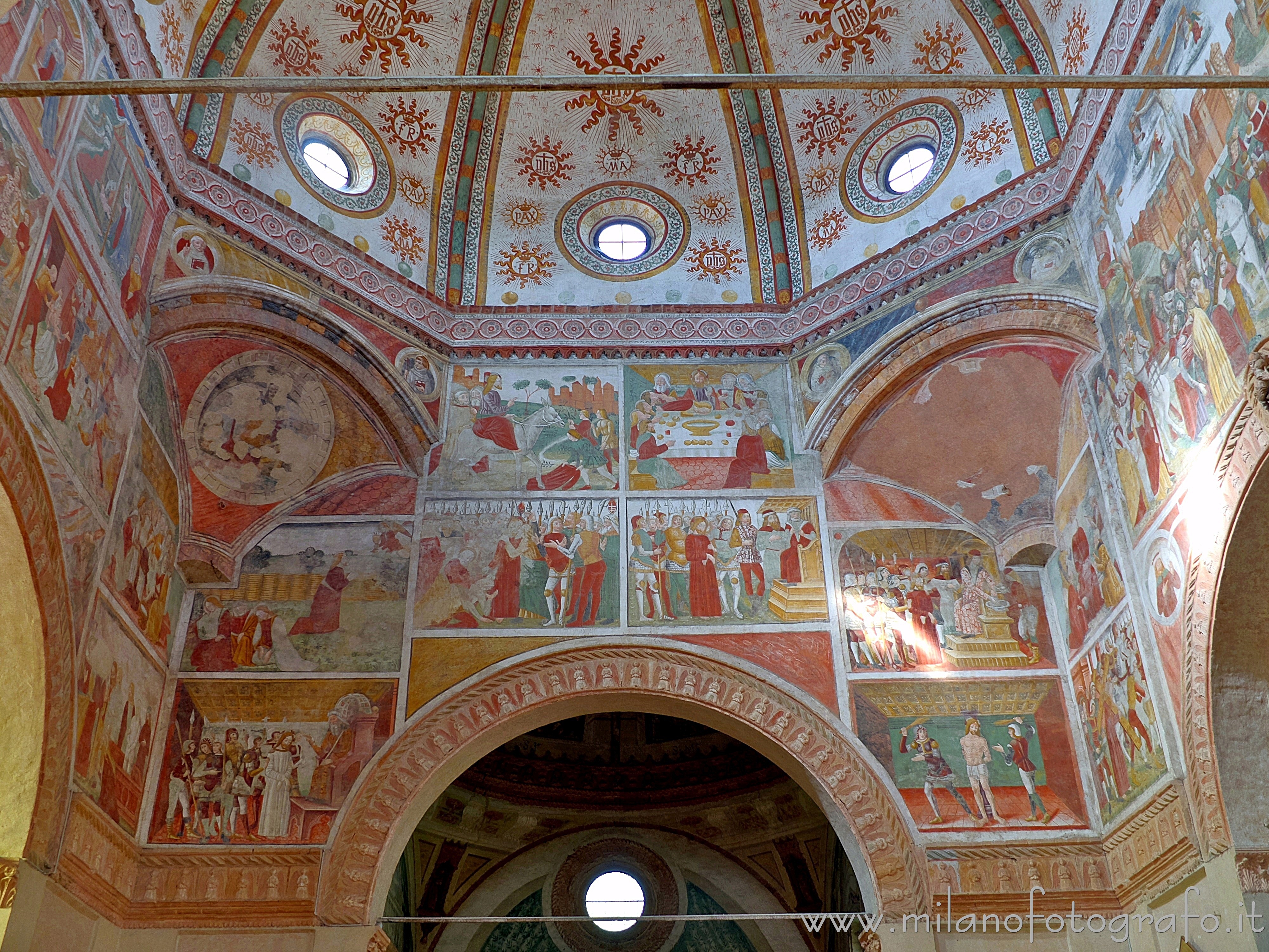 Castelleone (Cremona) - Affreschi sulla parete nord del corpo centrale della Chiesa di Santa Maria in Bressanoro - Foto a piena risoluzione